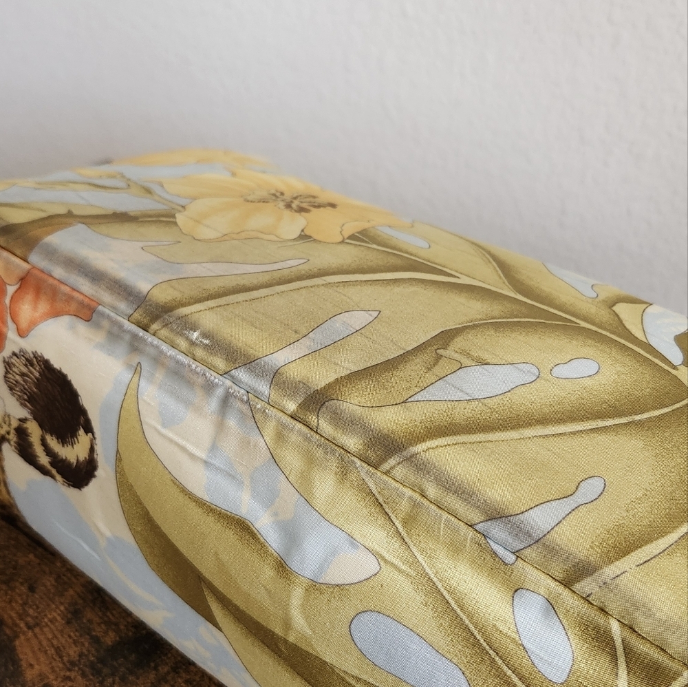 Salvatore Ferragamo Nylon Printed Tote - Picture 9 of 16